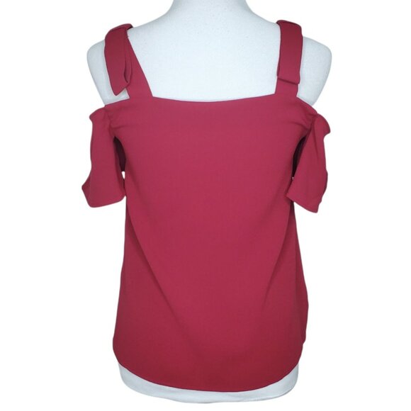 Ann Taylor Petite Womens Blouse Size XS Cold Shoulder Flare Sleeves Maroon XSP - Picture 7 of 10
